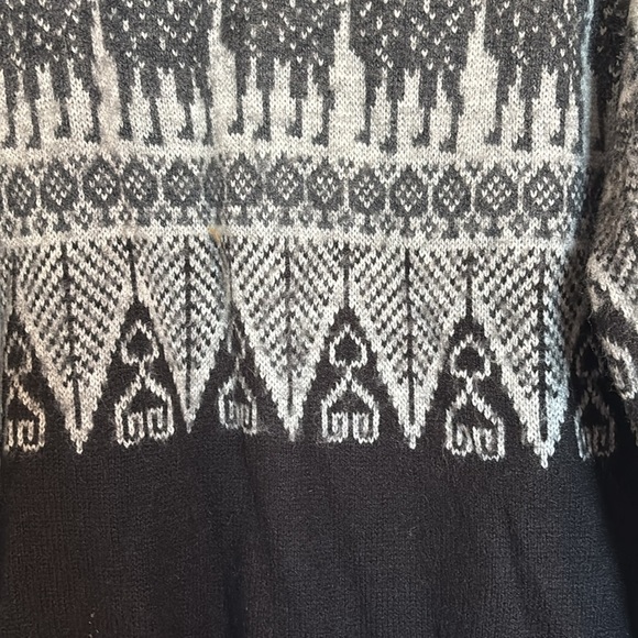 Alpaca Connection women’s black crew neck sweater size large - Picture 4 of 12